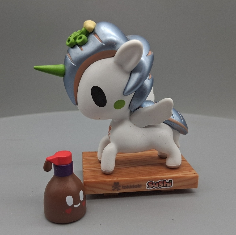 🍣 Tokidoki Unicorno - Sushi Aji Mackerel & Soy Sauce - Sushi Unicorno Series